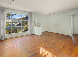 8330 Barnsley Ave, Los Angeles, CA 90045