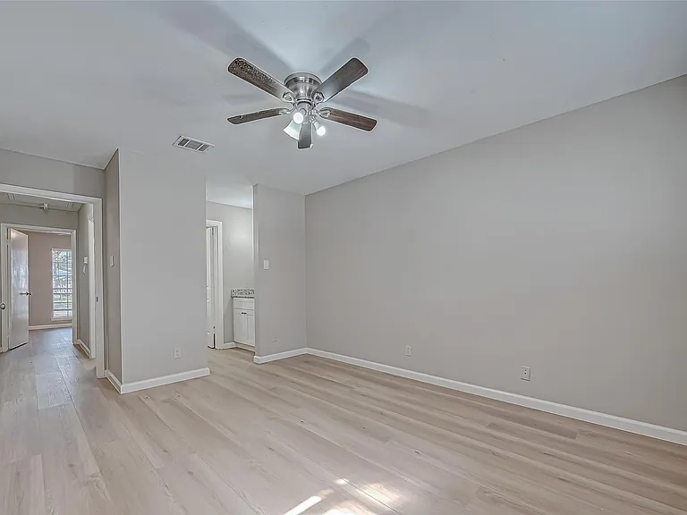 7315 Housman St — Photo 37