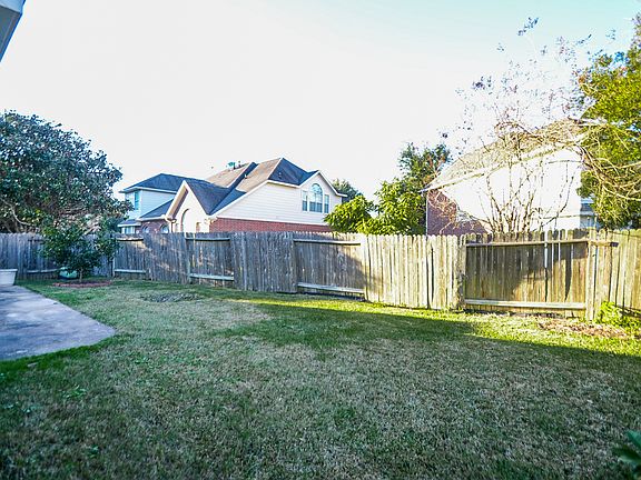 5th image of 5519 Poundstone Ct