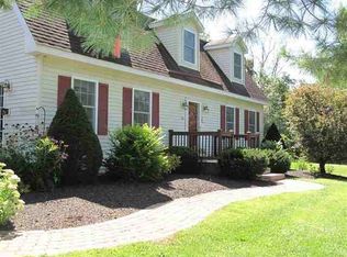 33 Ashdown Rd, Ballston Lake, NY 12019