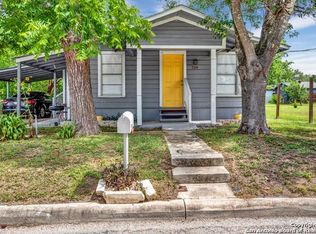 402 Harper St, Seguin, TX 78155