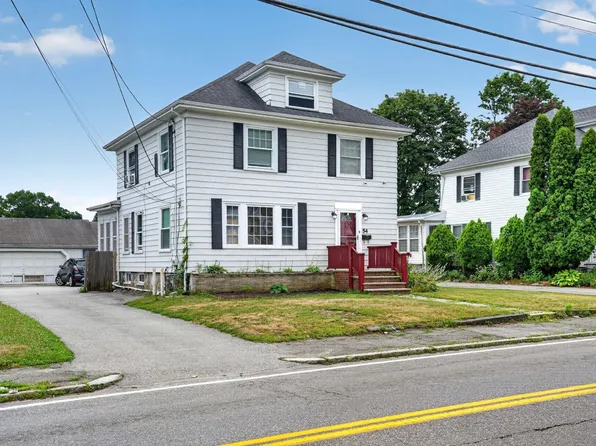 54 Oak St, Brockton, MA 02301