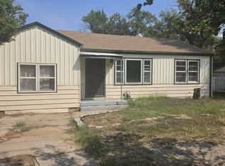 1618 E Avenue G, Hutchinson, KS 67501