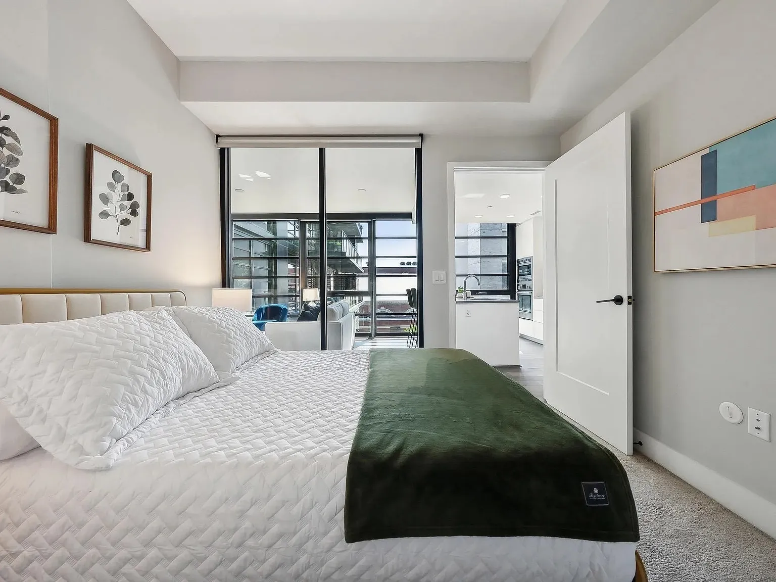 1 bed, 575 sqft, $2,495 — Photo 4