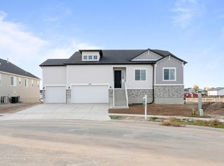 4183 W 2100 S #99, Taylor, UT 84401