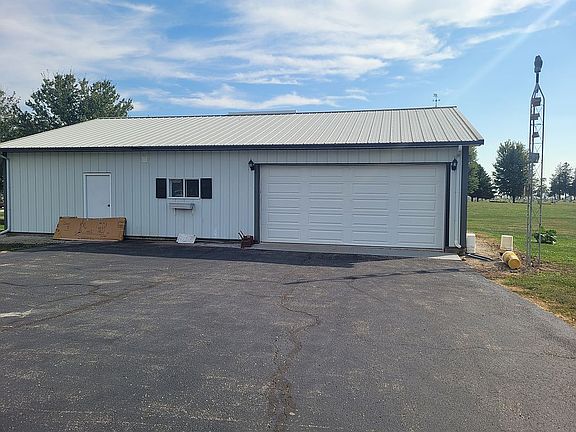 36 x 50 garage with bathroom