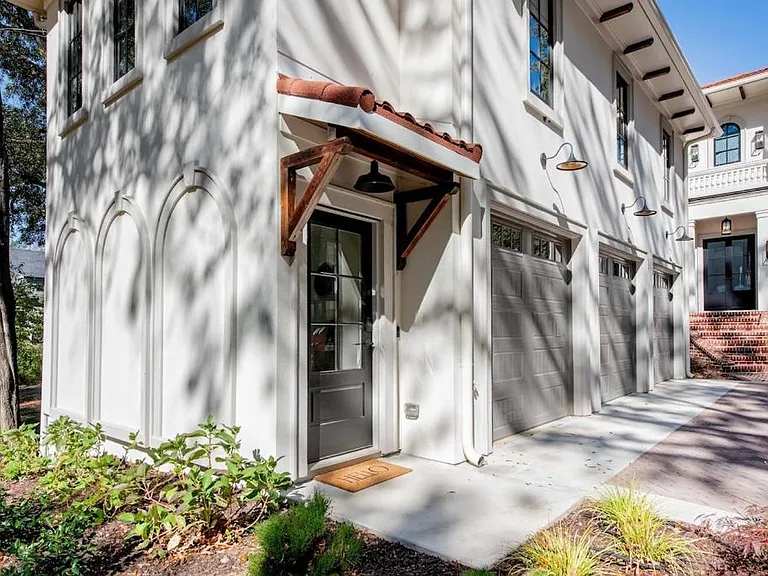 512 Rock Springs Rd NE #CH — Photo 19