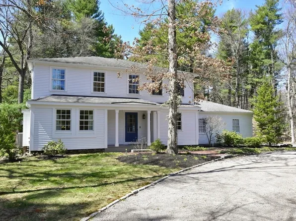 5 Juniper Ln, Norfolk, MA 02056