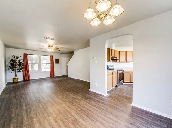 8914 Kestrel Oak, Converse, TX 78109