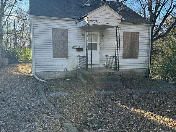 2701 Viewland St, Alton, IL 62002