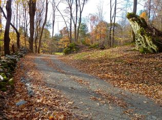 41 Whites Hill Rd, Egremont, MA 01230