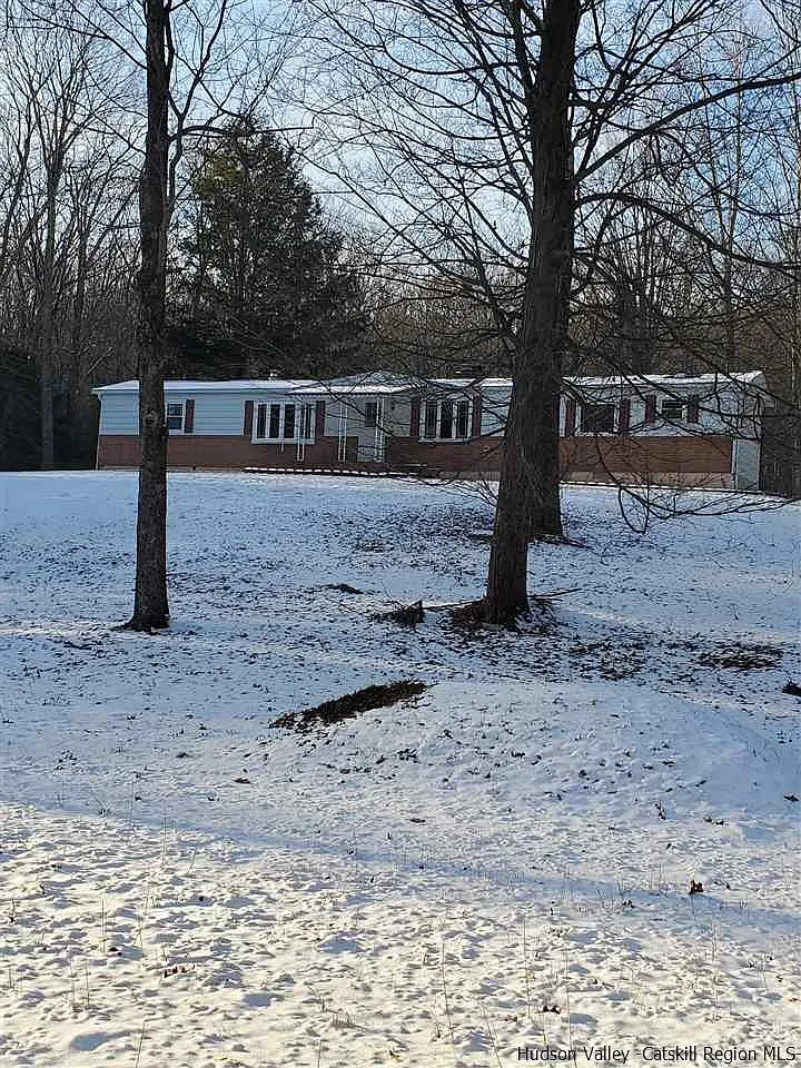 661 Samsonville Road photo 1