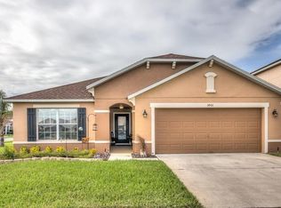5001 Gandross Ln, Mount Dora, FL 32757