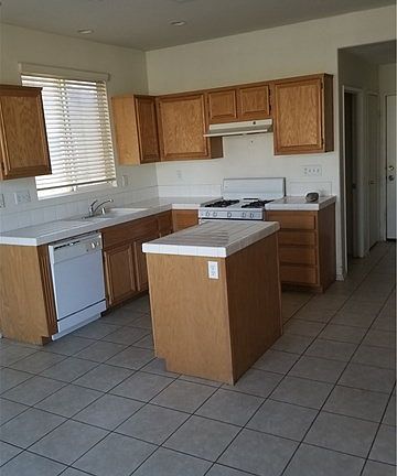 4th image of 13766 Summer Wind St