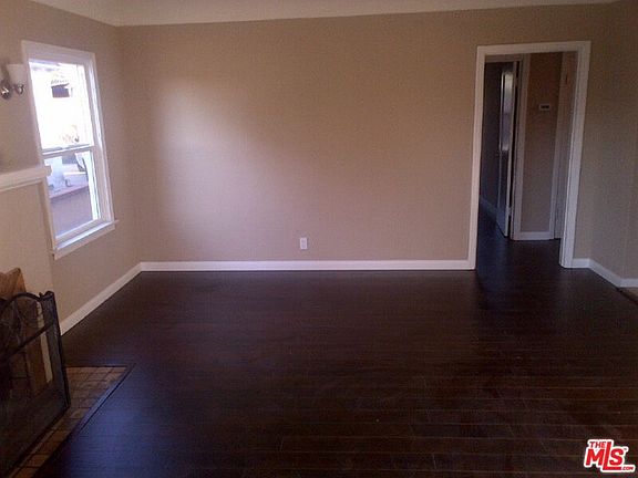 5th image of 740 W 21st St