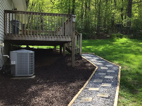 Path to deck from driveway