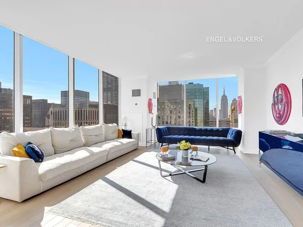 641 5th Ave #40E, New York, NY 10022