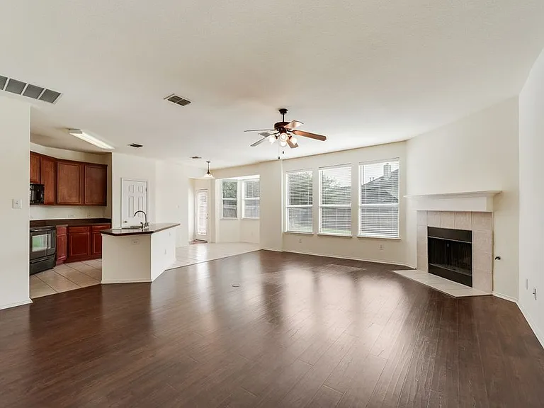 4241 Enchanted Rock Ln — Photo 7