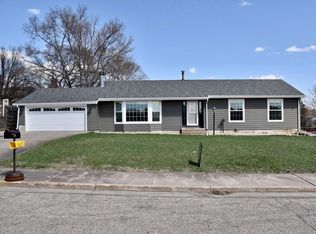 614 N Maple Ave, Pierre, SD 57501