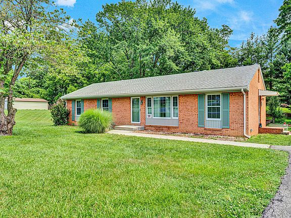 2nd image of 86 British Woods Dr