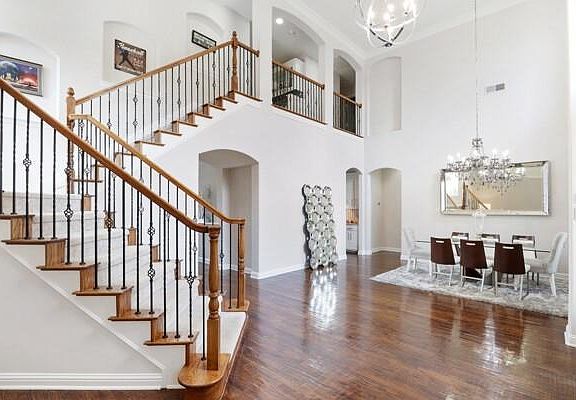 3rd image of 3409 Bear Creek Dr