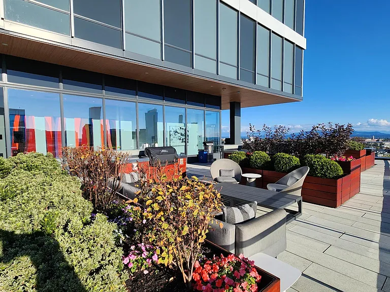 1808 Minor Ave #3300 — Photo 34