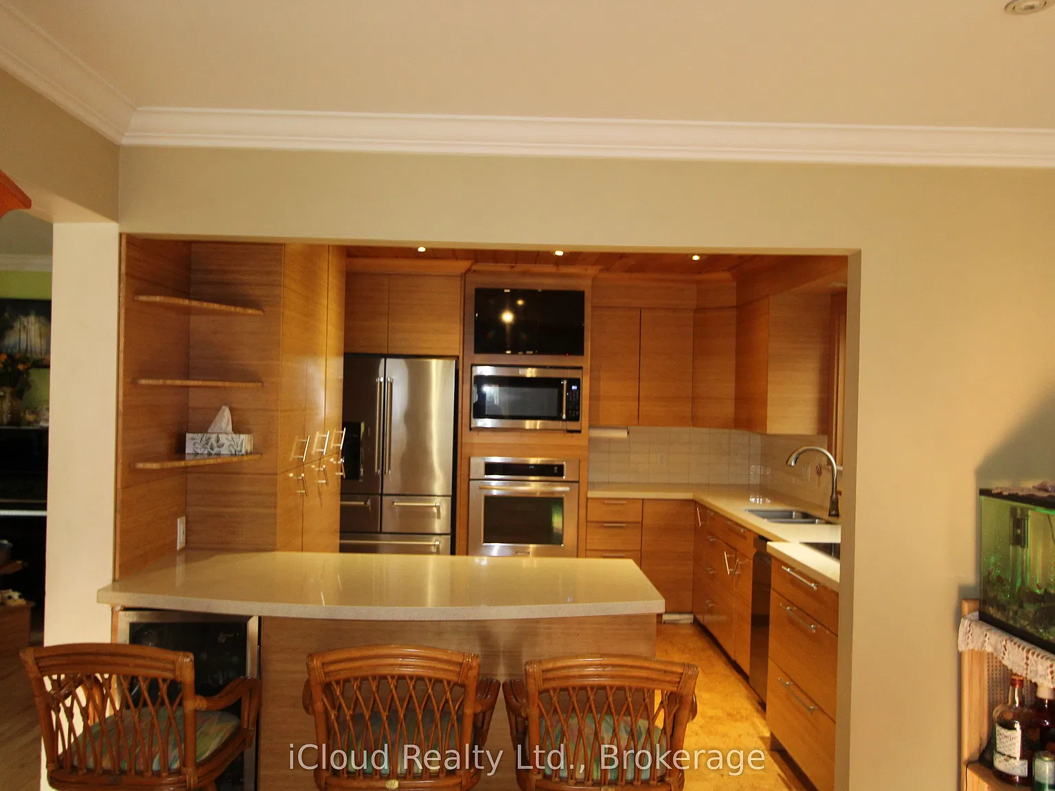 1 bed, $1,000 — Photo 2