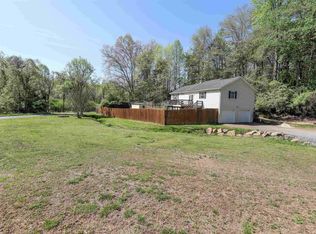 286 Snapdragon Rd, Ruckersville, VA 22968