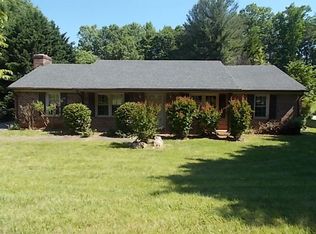 209 Parkwood Ct, Collinsville, VA 24078