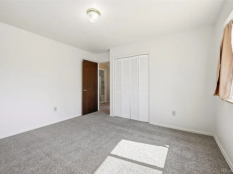 9547 W Kentucky Dr — Photo 16