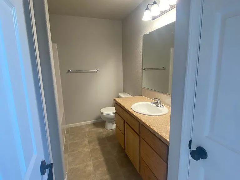 6587 Cambridge Pl — Photo 13