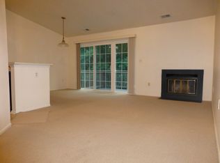 4263 Bayberry Ct #42, Monmouth Junction, NJ 08852