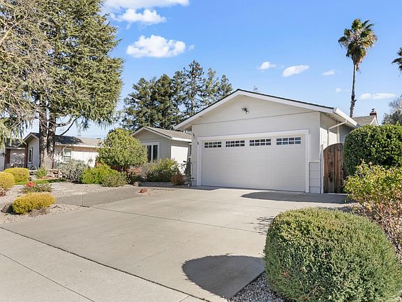 3rd image of 5978 Burchell Ave