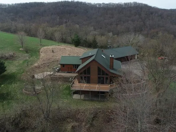 S324 County Road VV, Mondovi, WI 54755