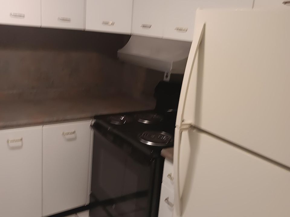 Stove and Refrigerator