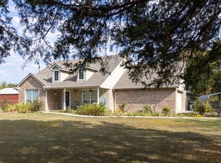349 County Road 2606, Bonham, TX 75418