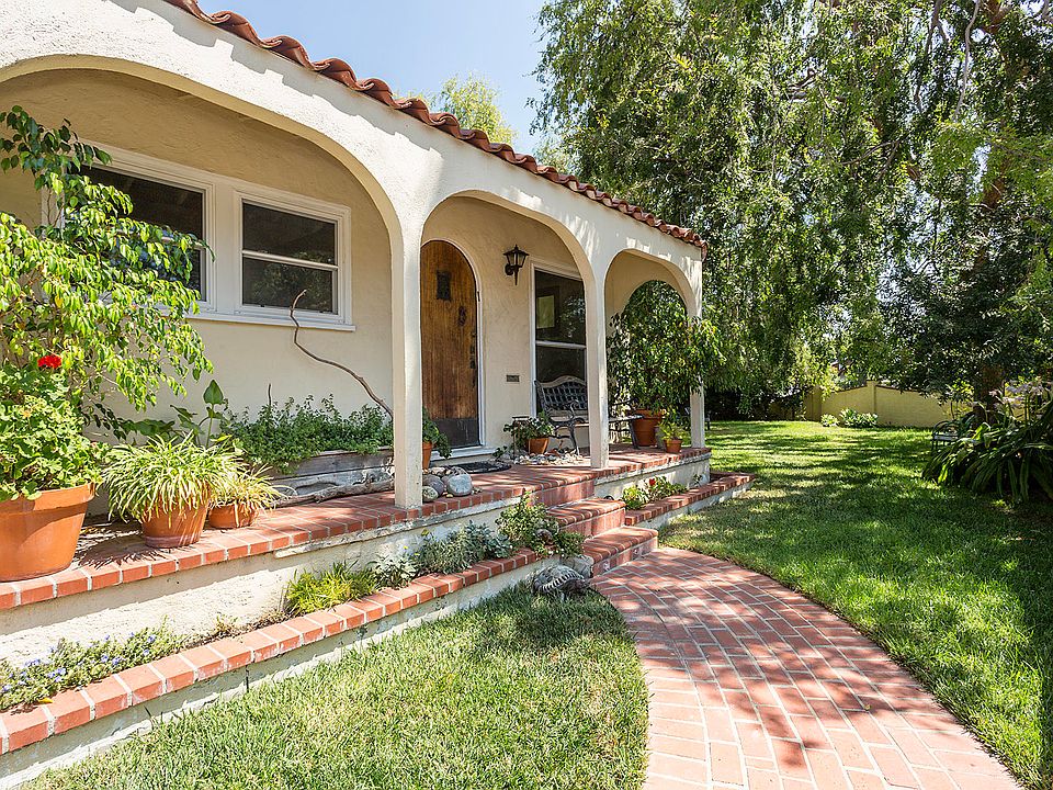 1st image of 22801 Mariano St