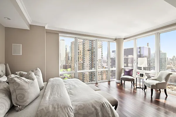Sold by Corcoran | media 42