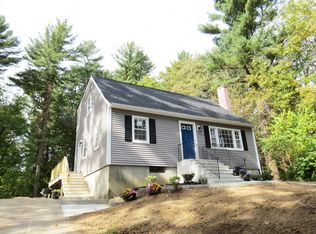 59 Lakeview Rd, Foxboro, MA 02035