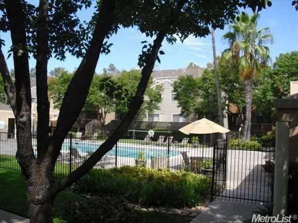 1019 Dornajo Way, Sacramento, CA