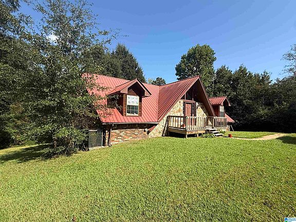 3rd image of 130 Green Pond Rd
