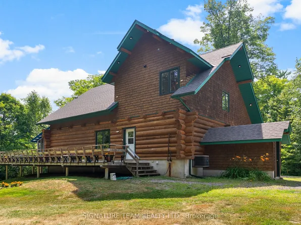 800 Woito Station Rd, Laurentian Valley, ON K8A 6W5