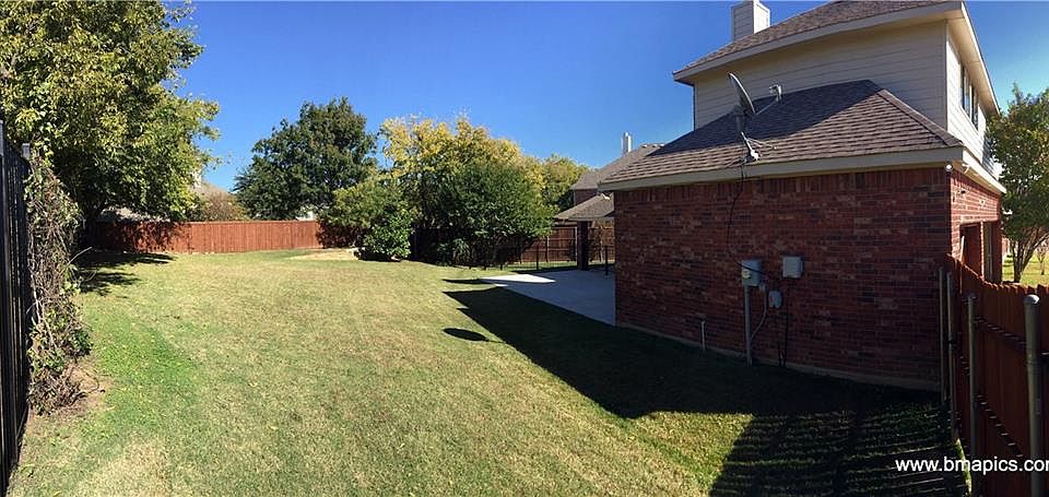 2nd image of 2000 Creekvista Dr
