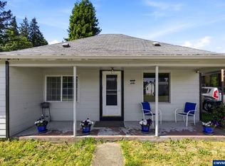 5226 Poplar St, Sweet Home, OR 97386