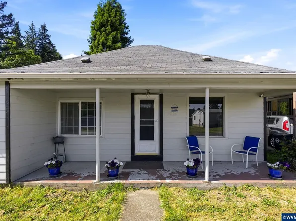 5226 Poplar St, Sweet Home, OR 97386