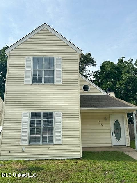 1st image of 1716 James Buchanan Dr