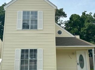 1716 James Buchanan Dr, Biloxi, MS 39531