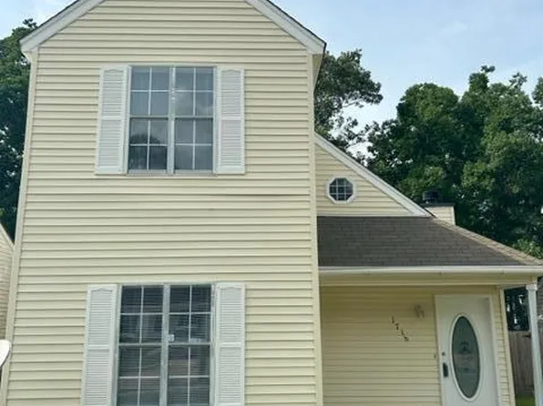 1716 James Buchanan Dr, Biloxi, MS 39531