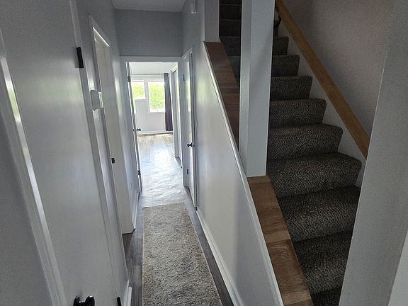 3rd image of 548 Klotter Ave