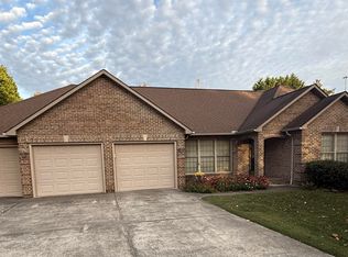 1656 Peppertree Dr, Alcoa, TN 37701